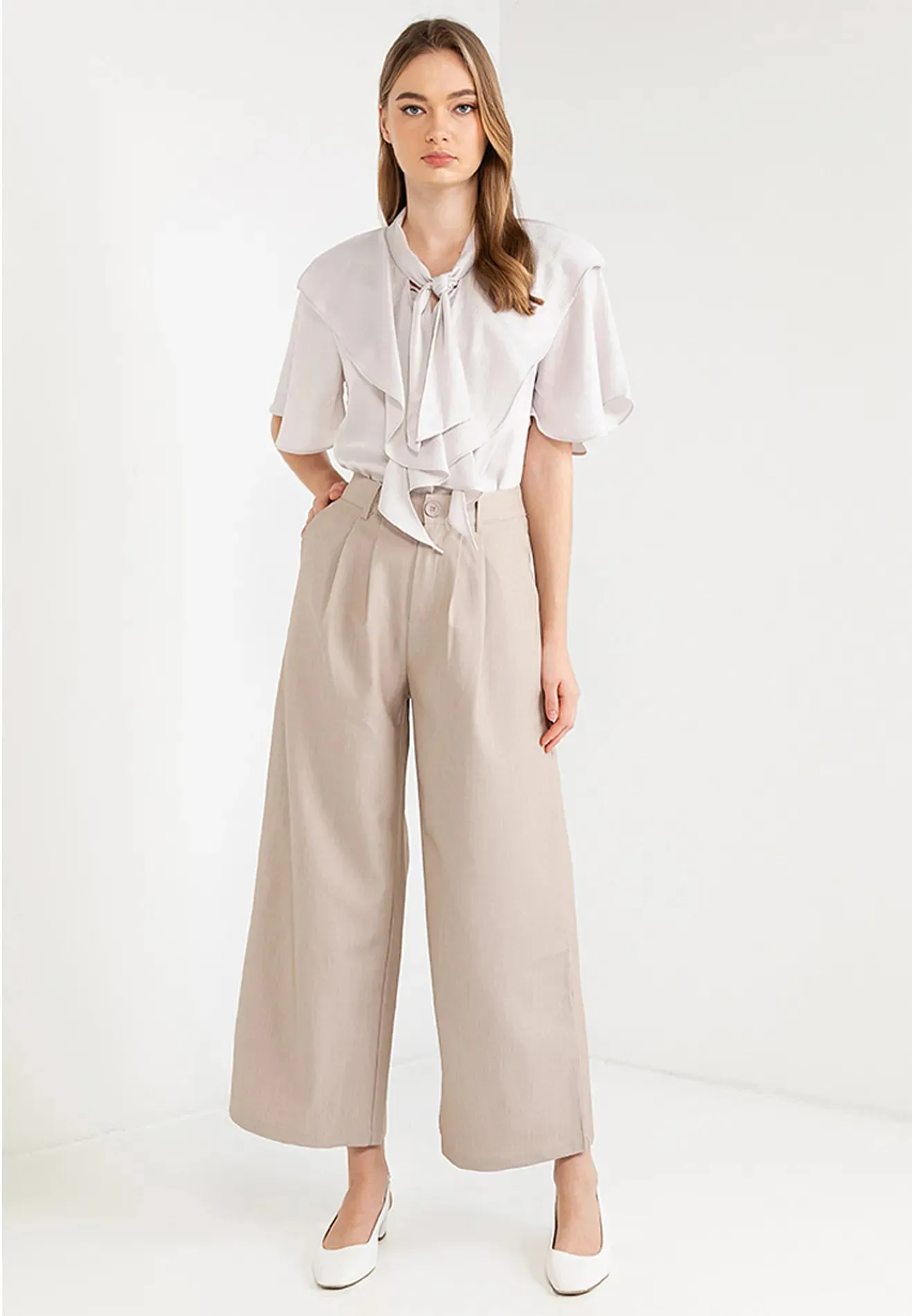 Classic Pleated Wide Leg Pants