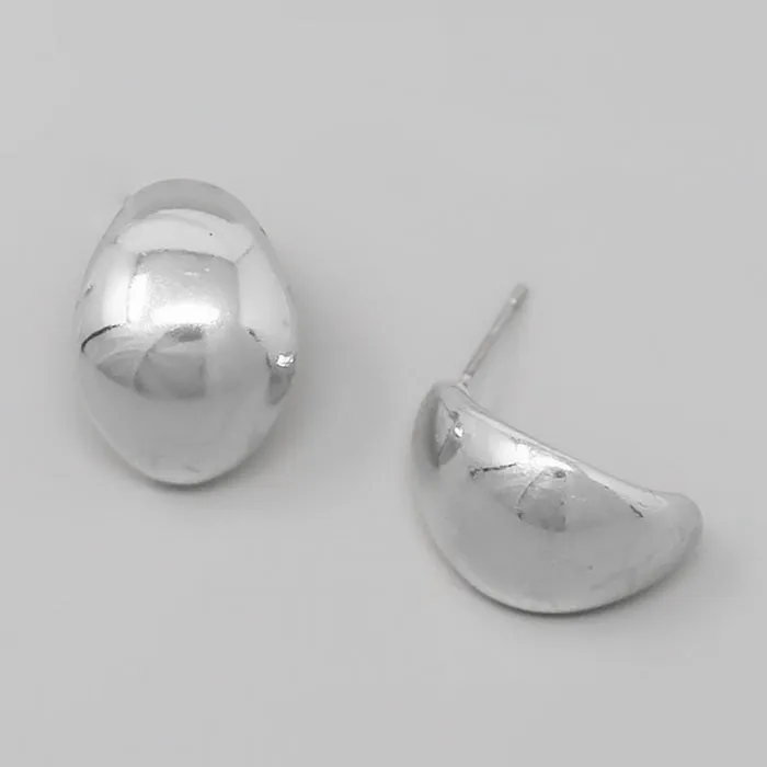 Curved Metal Plate Stud Earrings