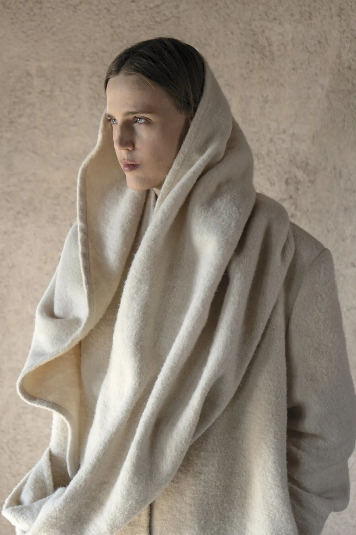 DANUSHKA OVERSIZE HEMP WOOL COAT - CREAM