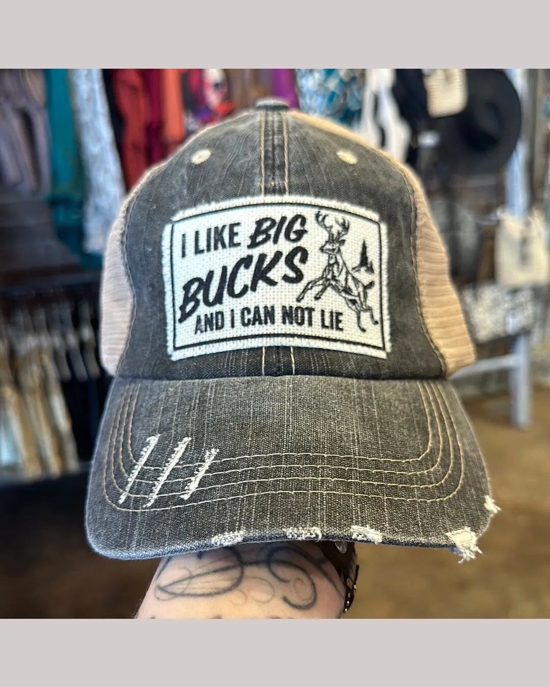 I like BIG BUCKS and I can not lie Mesh Cap