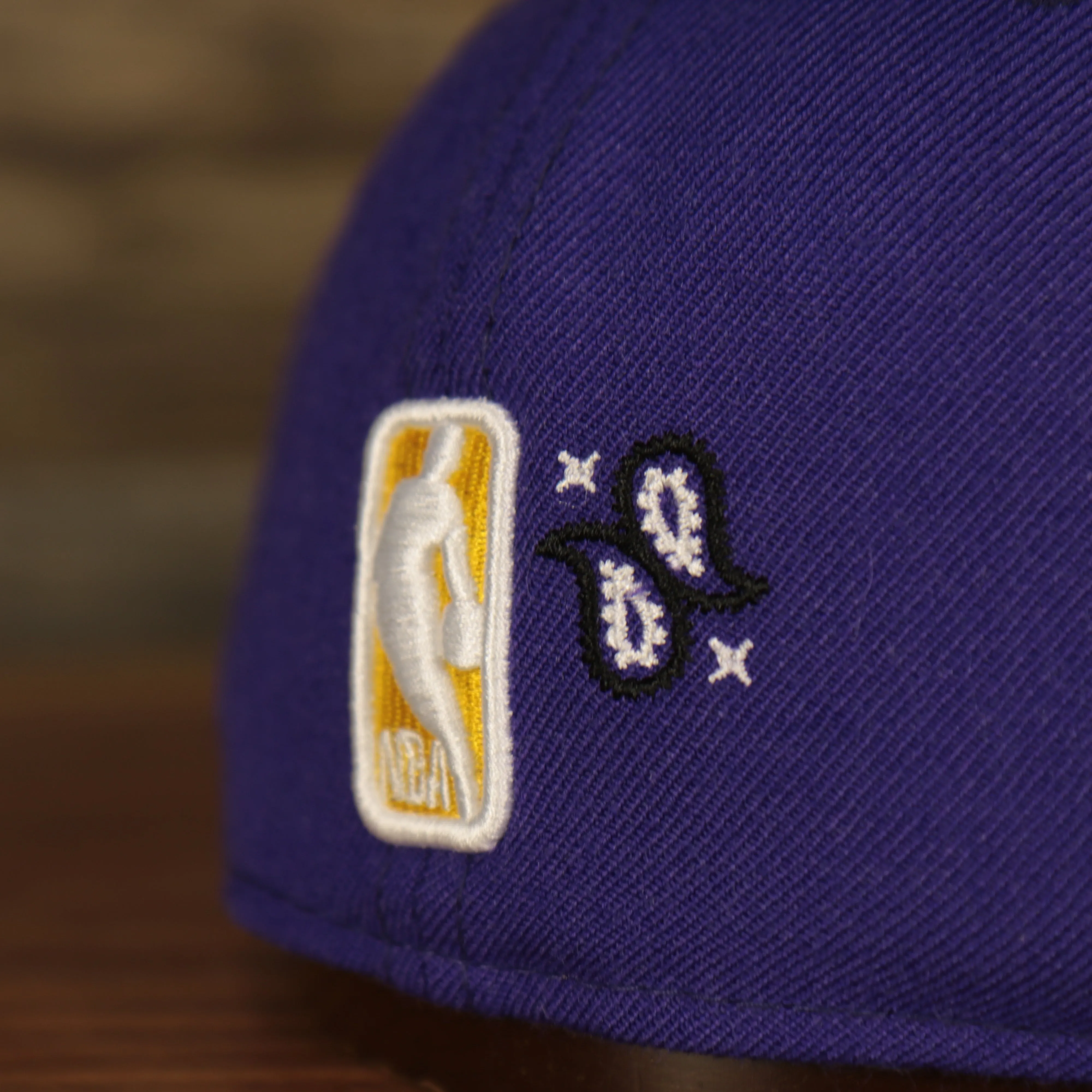 Los Angeles Lakers All Over Paisley Bandana Pattern Grey Bottom 5950 Fitted Cap | Purple