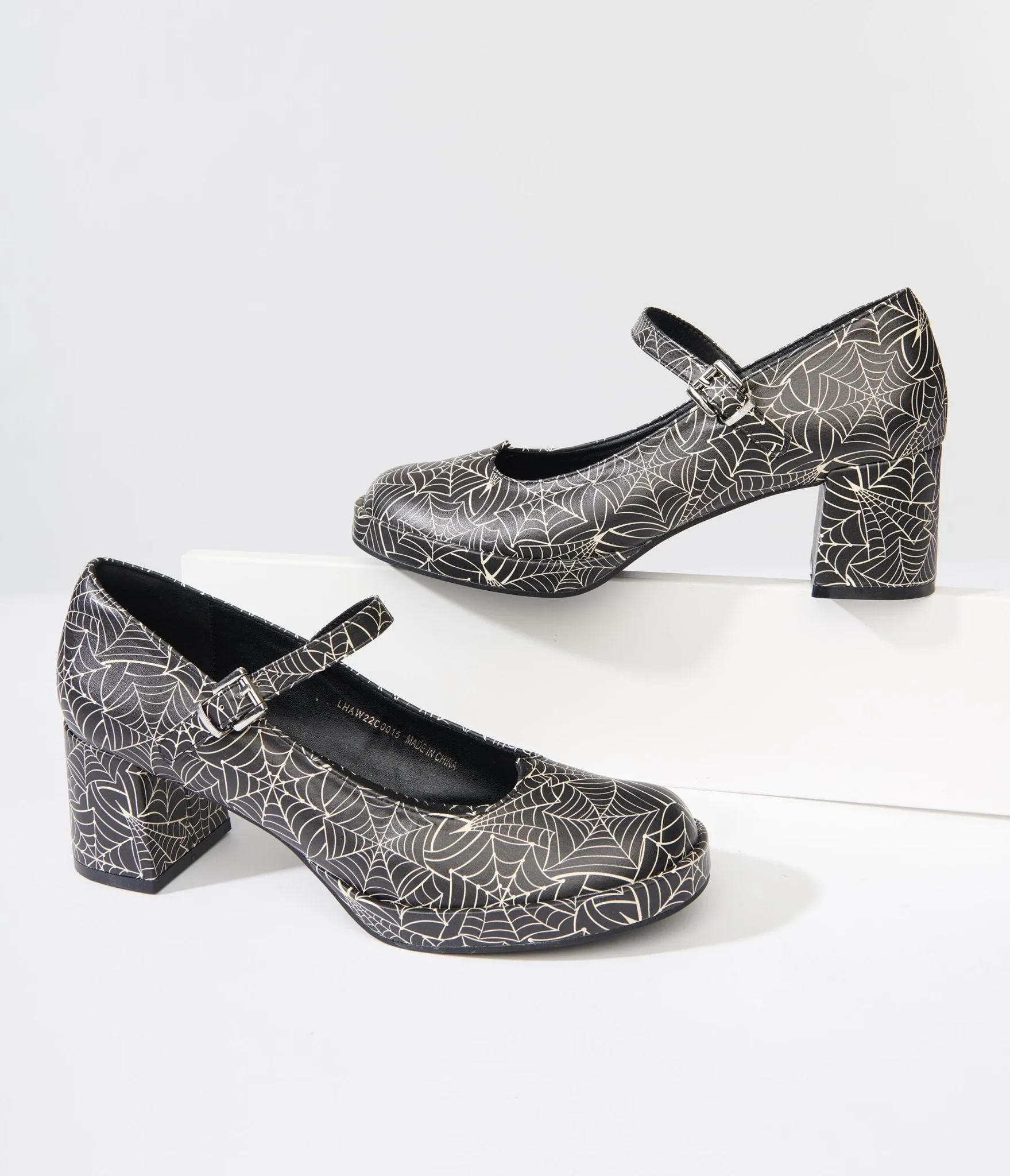 Lulu Hun Spiderweb Sandy Jane Heels