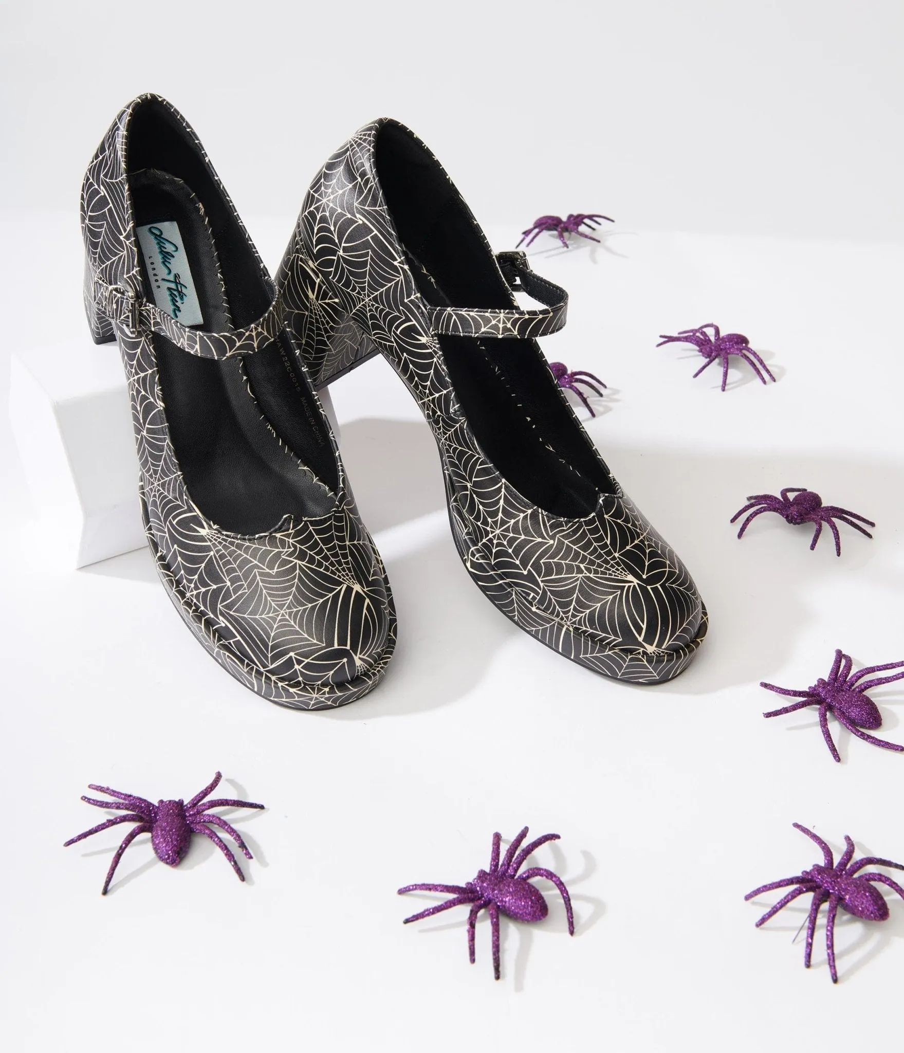 Lulu Hun Spiderweb Sandy Jane Heels