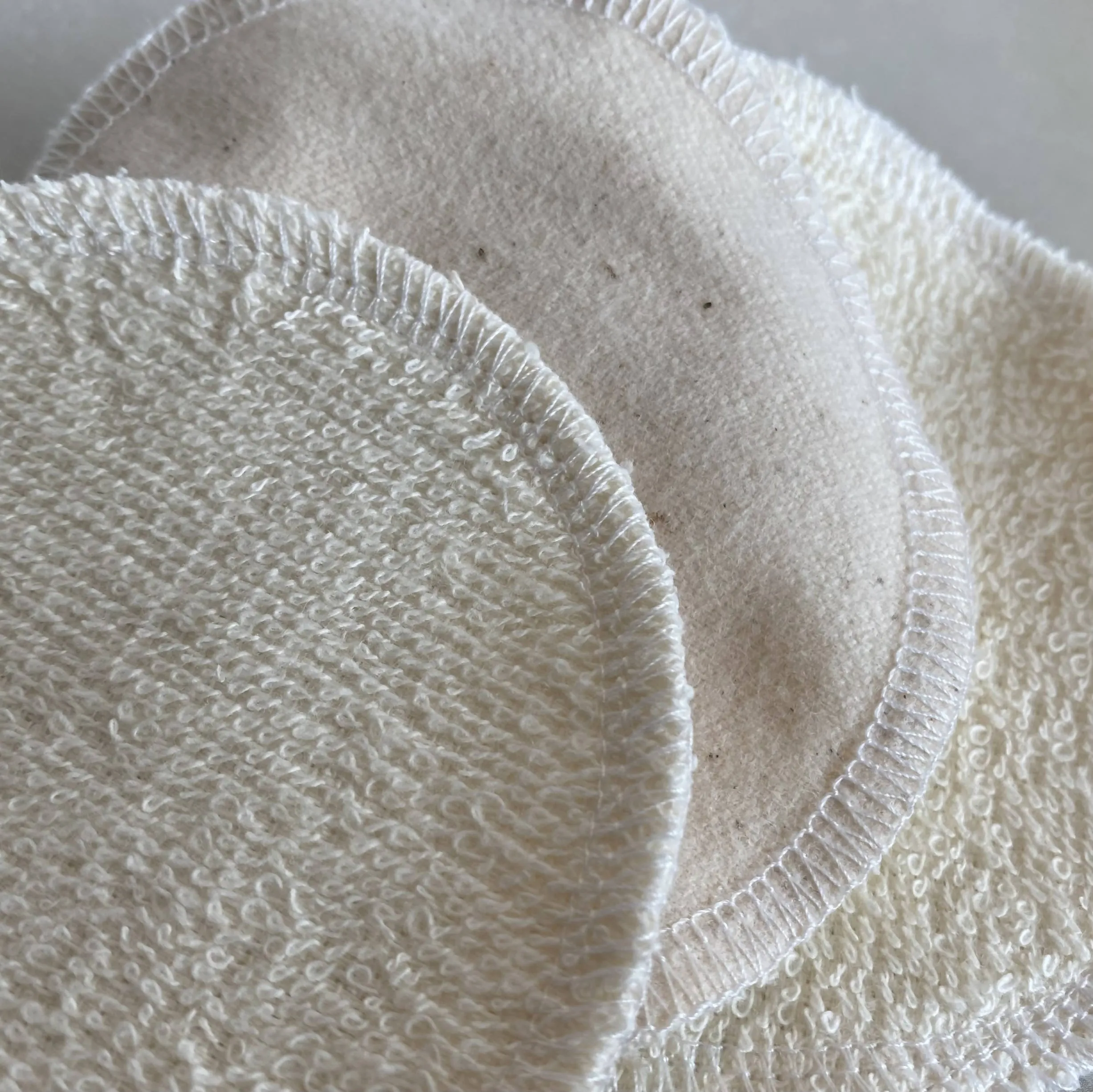 Miche Niche - Premium Organic Cotton Facial Cleaning Rounds with Washing Bag