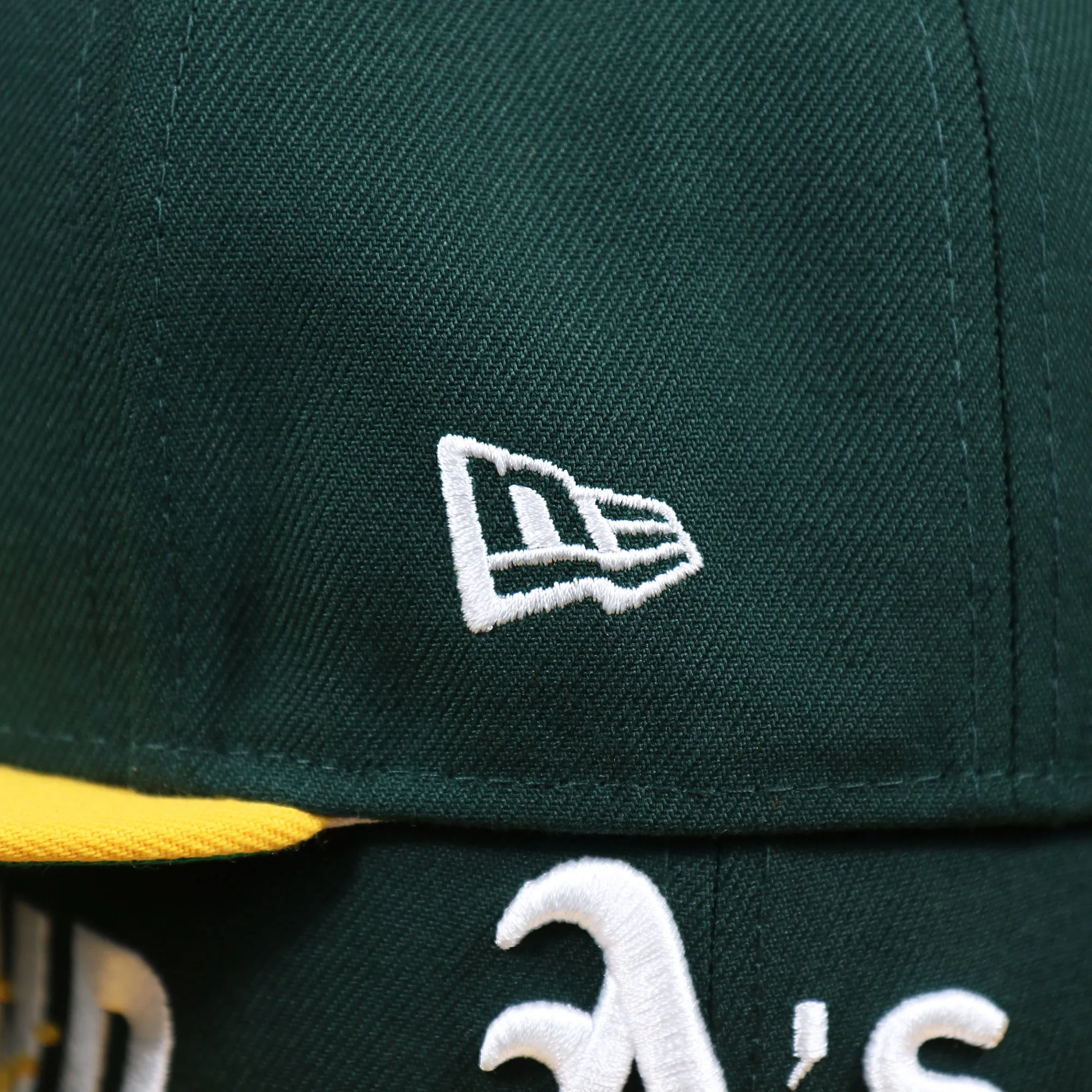 Oakland Athletics MLB Side Font Green Bottom 9Fifty Snapback Cap | Black Snap Cap