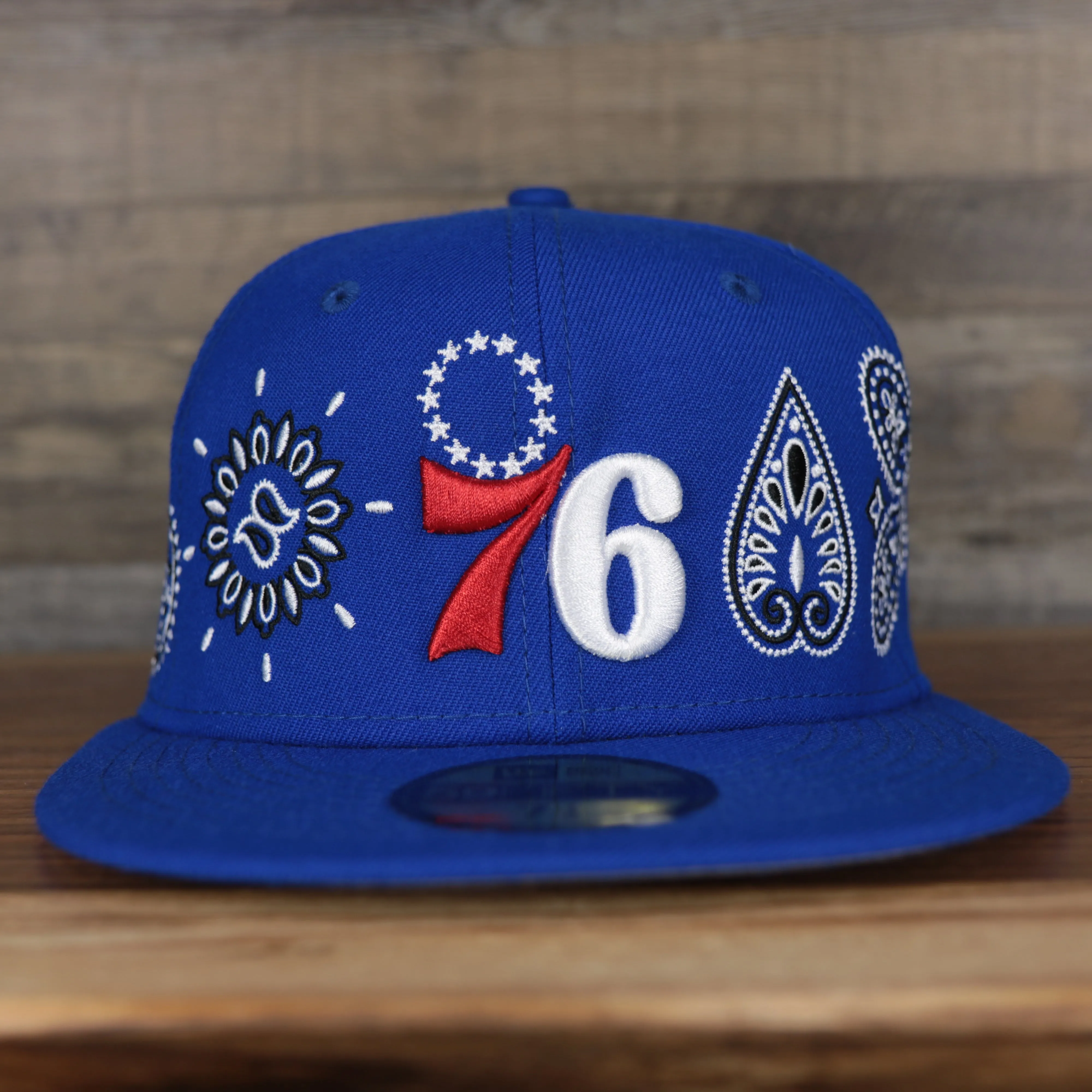 Philadelphia 76ers All Over Paisley Bandana Pattern Grey Bottom 5950 Fitted Cap | Blue