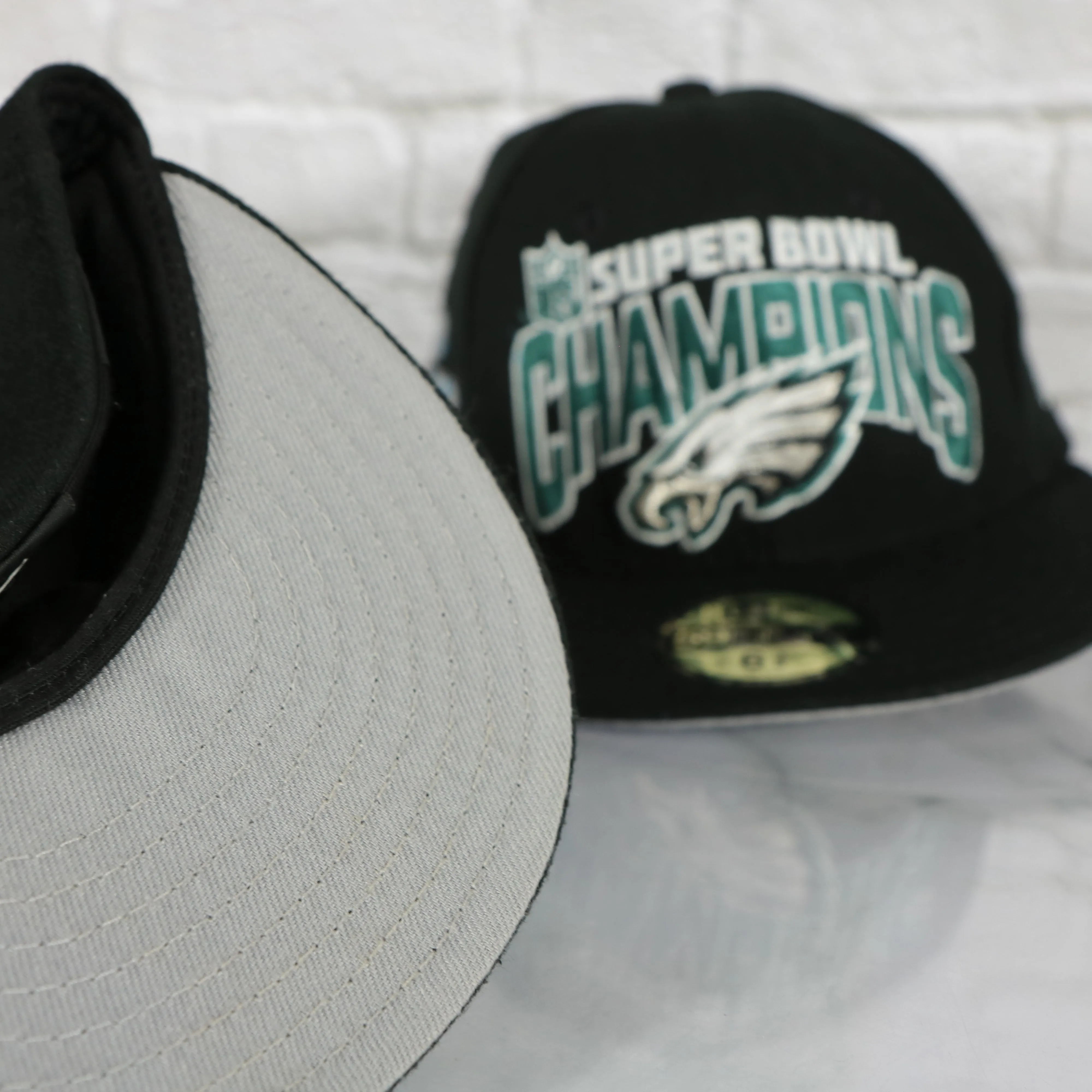 Philadelphia Eagles 2018 Super Bowl LII Champions side patch Grey Bottom | Black 59Fifty Fitted Cap