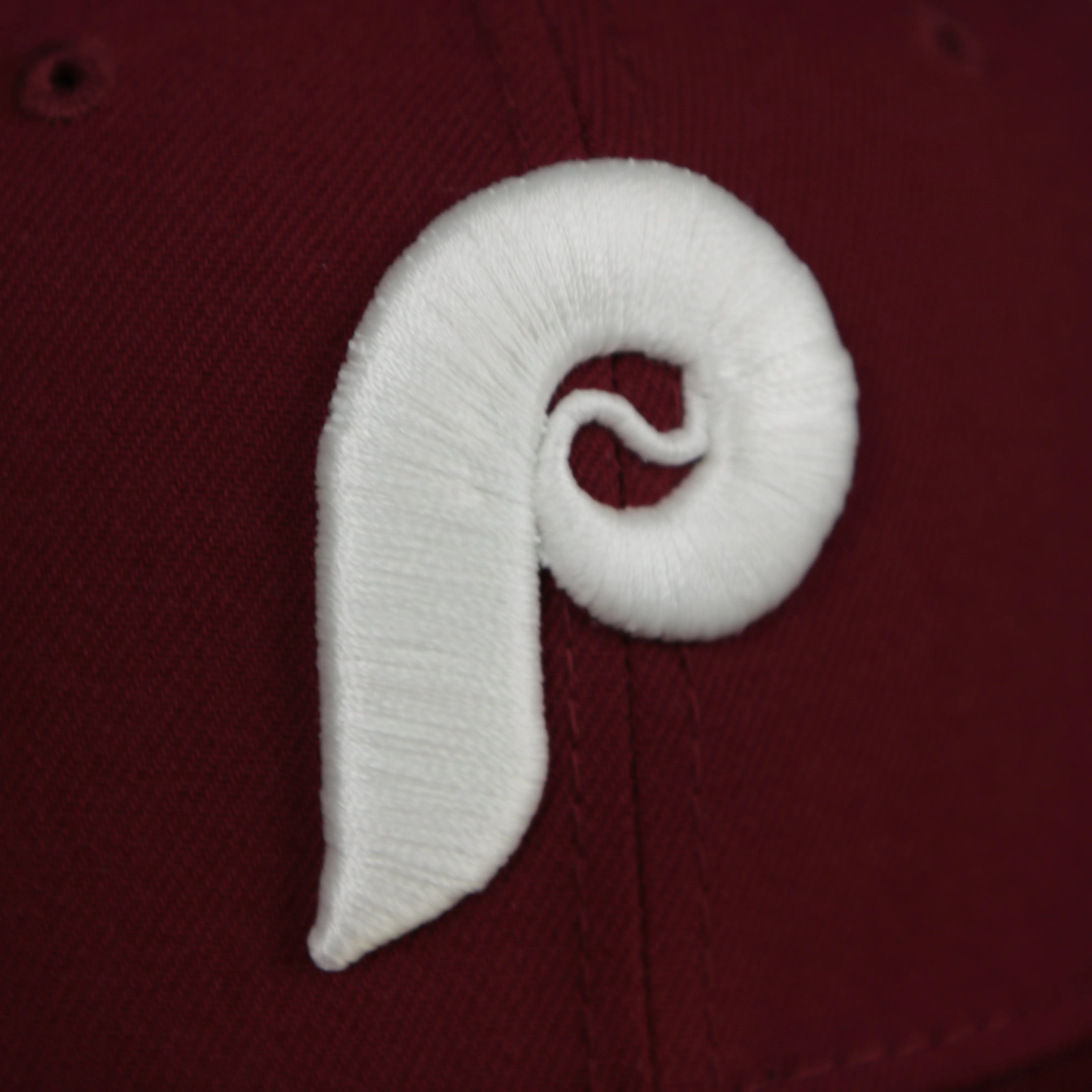 Philadelphia Phillies 1980 World Series Glow In The Dark Pink Brim 59fifty Cap | Maroon