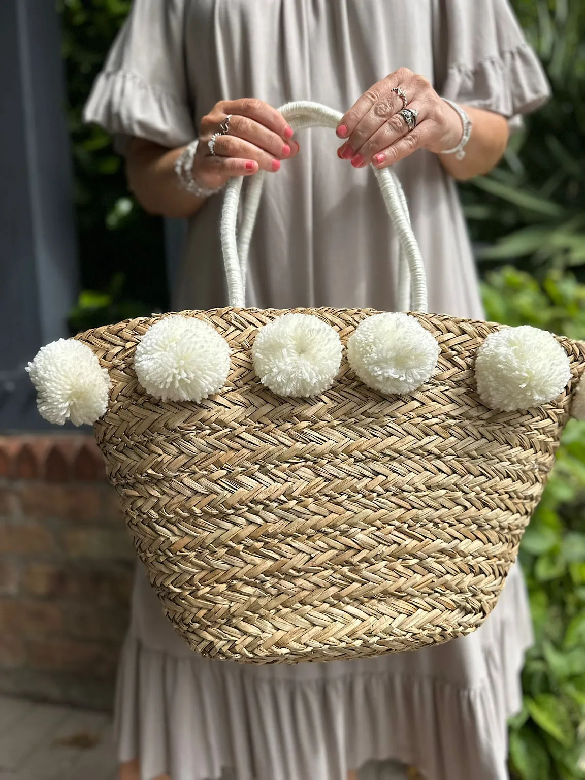 White Pom Pom Weaved Straw Bag